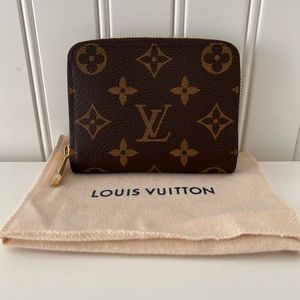 NWT Louis Vuitton Monogram Zippy Coin Purse